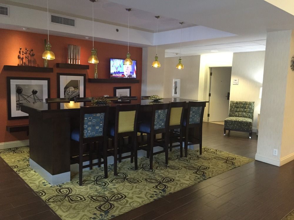 Baymont By Wyndham Saraland Hotel Exterior photo