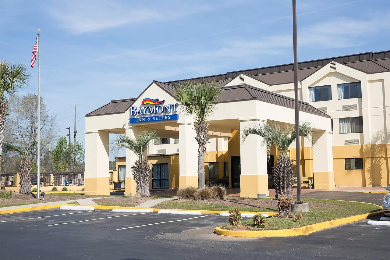 Baymont By Wyndham Saraland Hotel Exterior photo