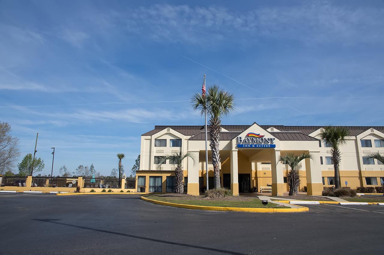 Baymont By Wyndham Saraland Hotel Exterior photo