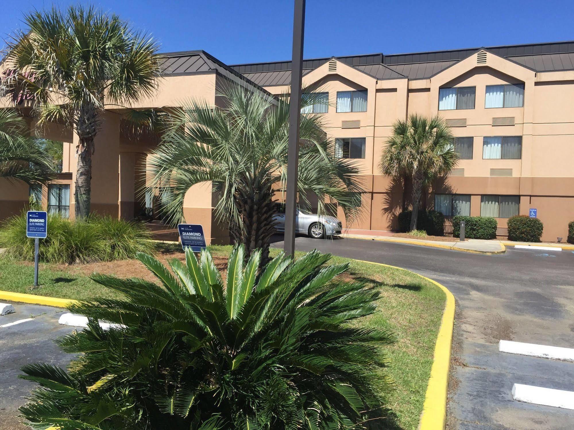 Baymont By Wyndham Saraland Hotel Exterior photo